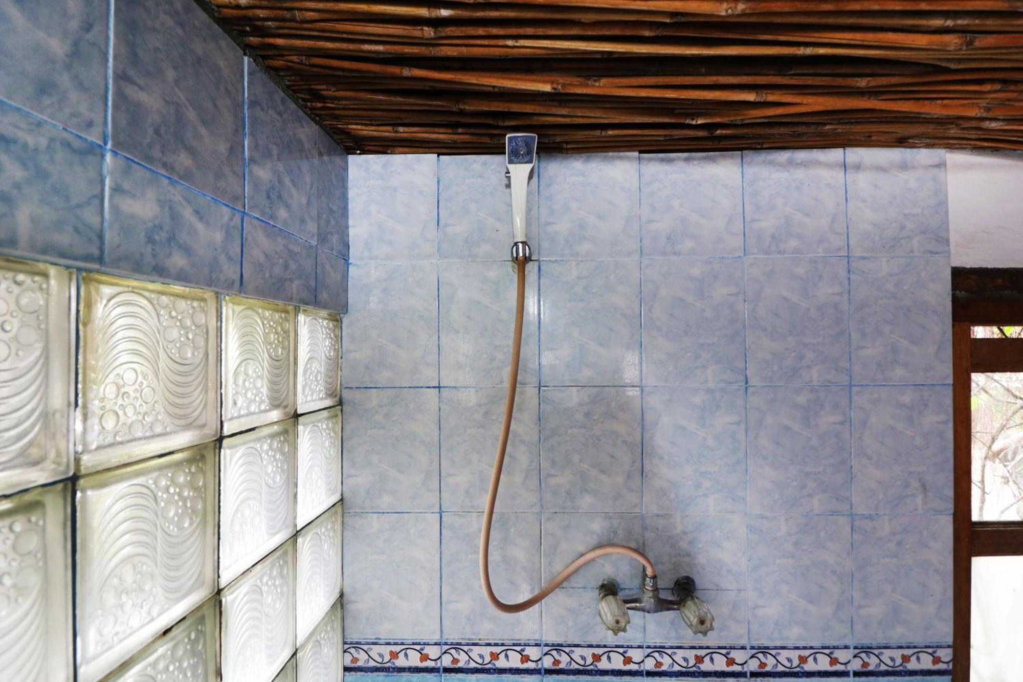 Bagus Bay Homestay Тук-Тук Екстер'єр фото